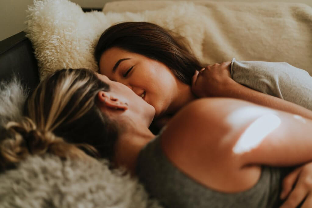 Porn Lesbian Massage